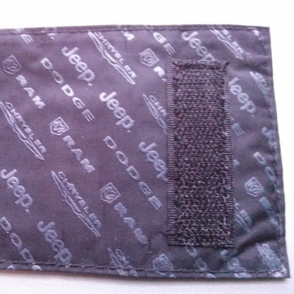 Pouch, Mopar Chrysler Jeep Dodge Ram, black - Store Keys, USB, ID Cards, etc. - Picture 4 of 5